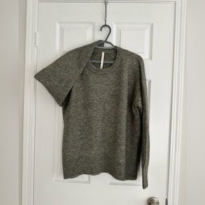 Babaton alpaca wool sweater in M